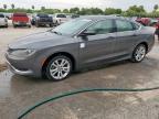 2015 CHRYSLER 200 LIMITED   à vendre chez Copart TX - MCALLEN