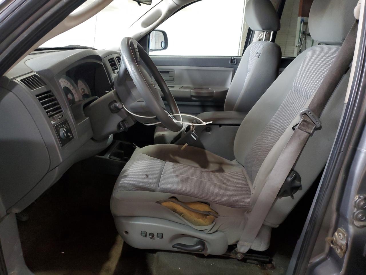 2007 Dodge Dakota Quad Slt VIN: 1D7HW48K27S141462 Lot: 62923195