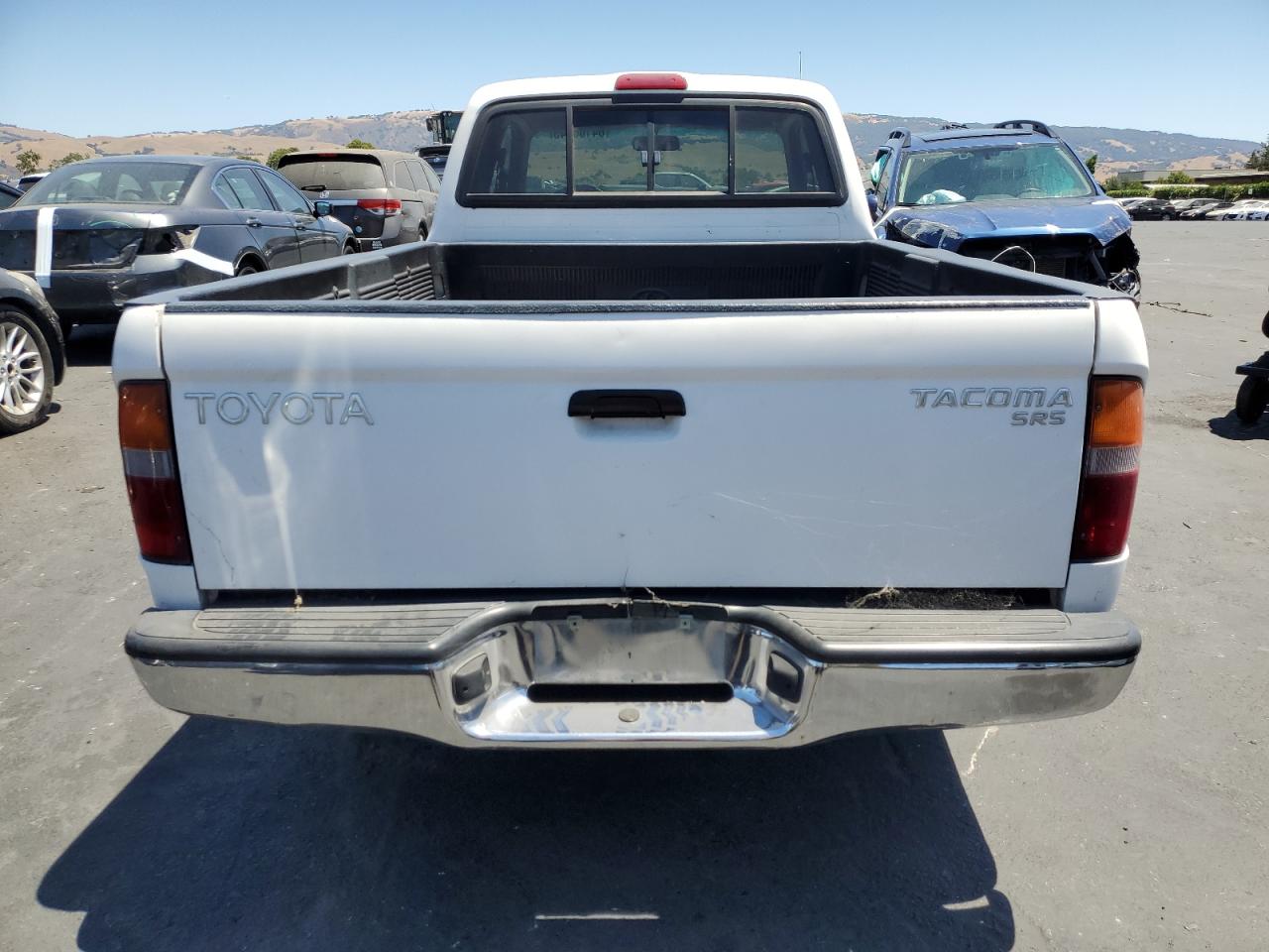 1999 Toyota Tacoma Xtracab VIN: 4TAVL52N4XZ494951 Lot: 64106745