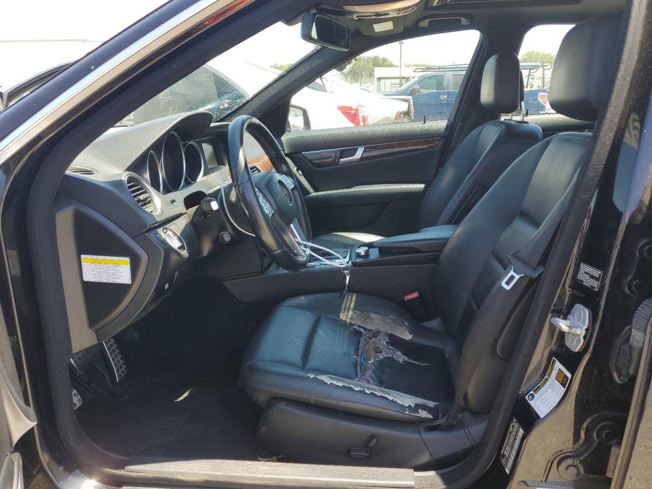 2014 Mercedes-Benz C 250 VIN: WDDGF4HB0ER312631 Lot: 65255615