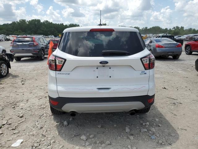  FORD ESCAPE 2017 Biały