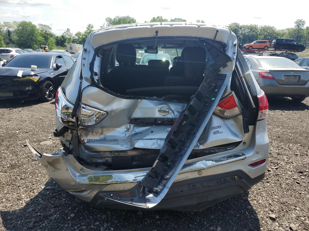 2014 Nissan Pathfinder S VIN: 5N1AR2MM2EC681802 Lot: 62920365