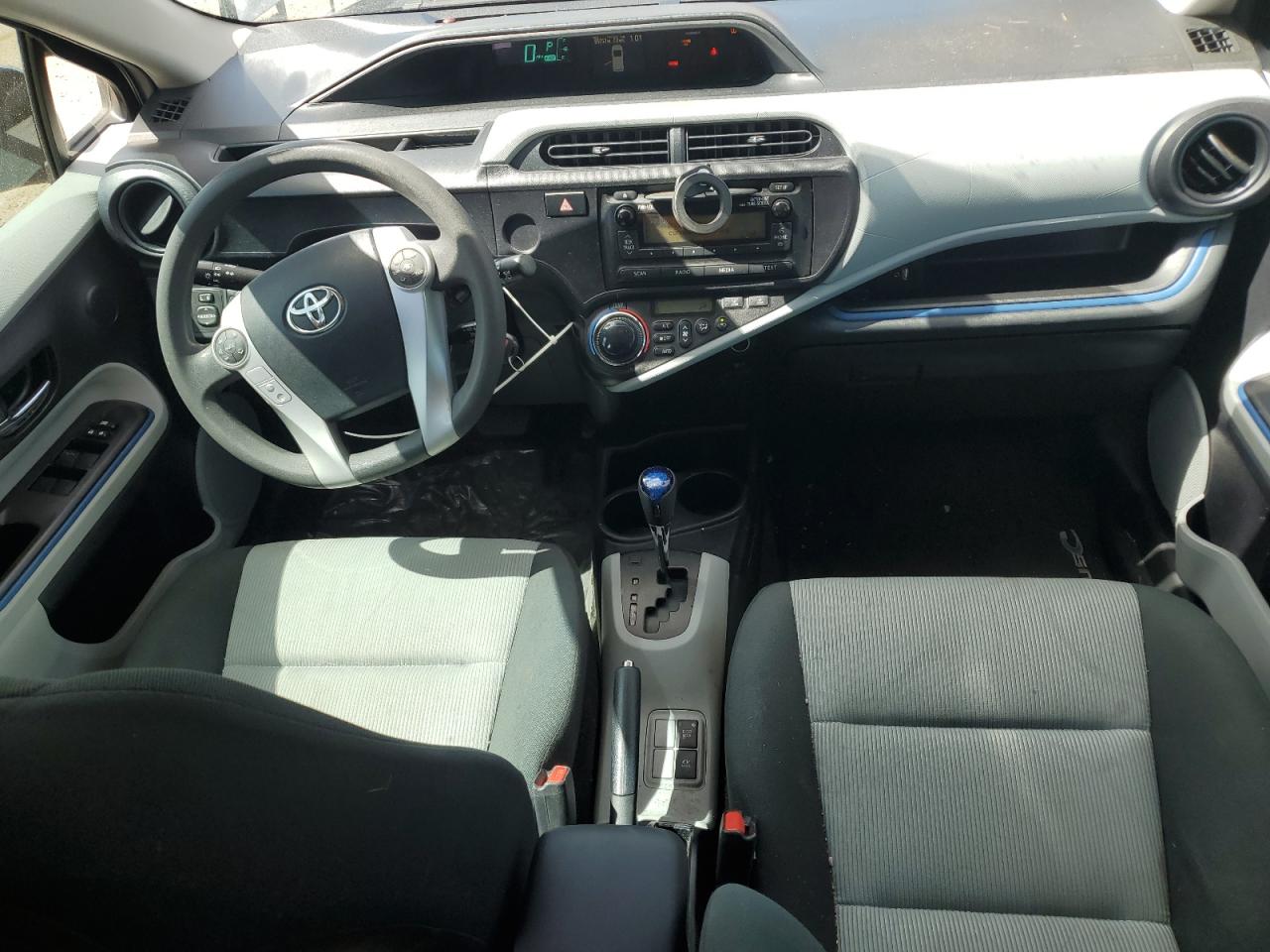 2012 Toyota Prius C VIN: JTDKDTB38C1526963 Lot: 63668435