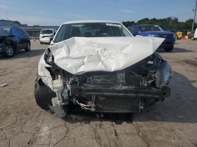  VOLKSWAGEN PASSAT 2012 White