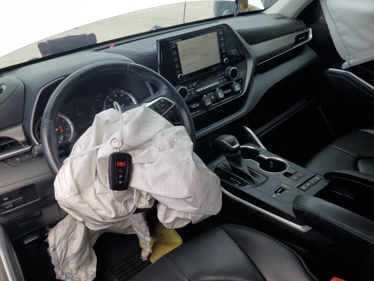 2022 Toyota Highlander Xle VIN: 5TDGZRAH9NS560617 Lot: 66603895