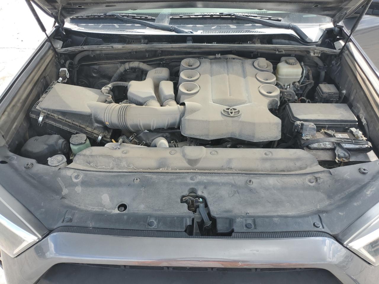 2021 Toyota 4Runner Sr5/Sr5 Premium VIN: JTENU5JR2M5922617 Lot: 64374555