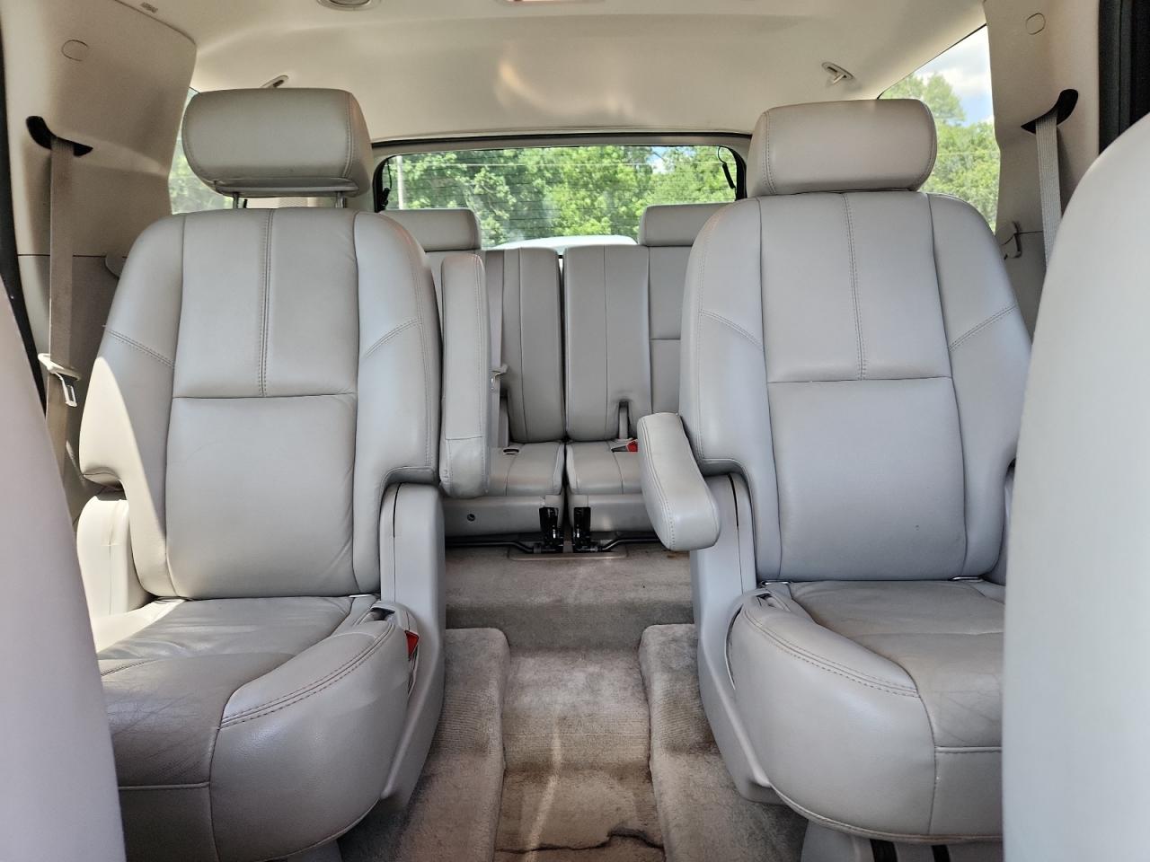 2007 Chevrolet Tahoe C1500 VIN: 1GNFC13077R384035 Lot: 65157995