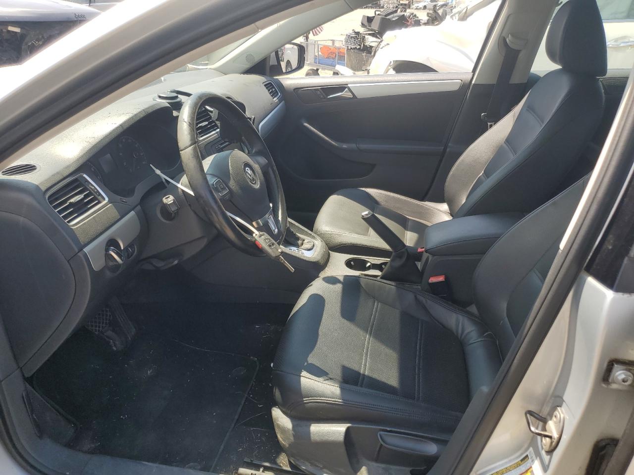 2011 Volkswagen Jetta Sel VIN: 3VWLZ7AJ3BM304133 Lot: 65052145