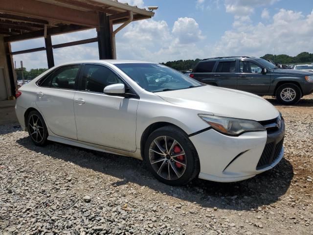 Sedans TOYOTA CAMRY 2017 White