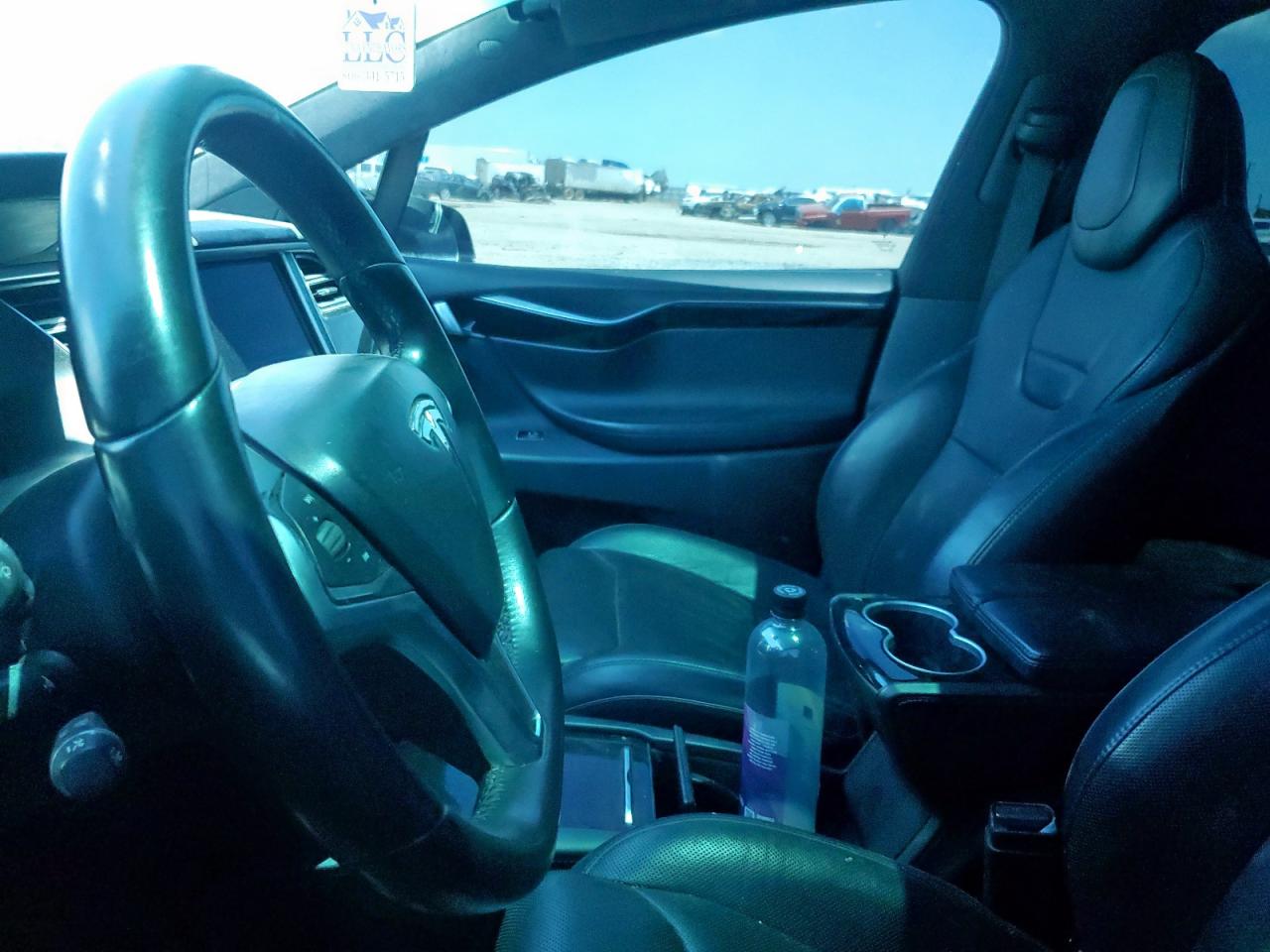 2016 Tesla Model X VIN: 5YJXCBE29GF023770 Lot: 63458515