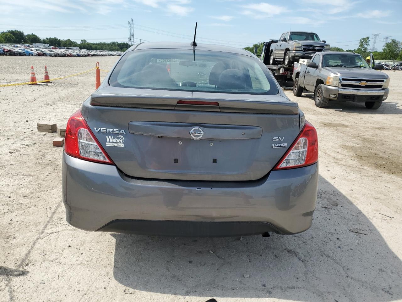 2017 Nissan Versa S VIN: 3N1CN7AP3HL848152 Lot: 62893305