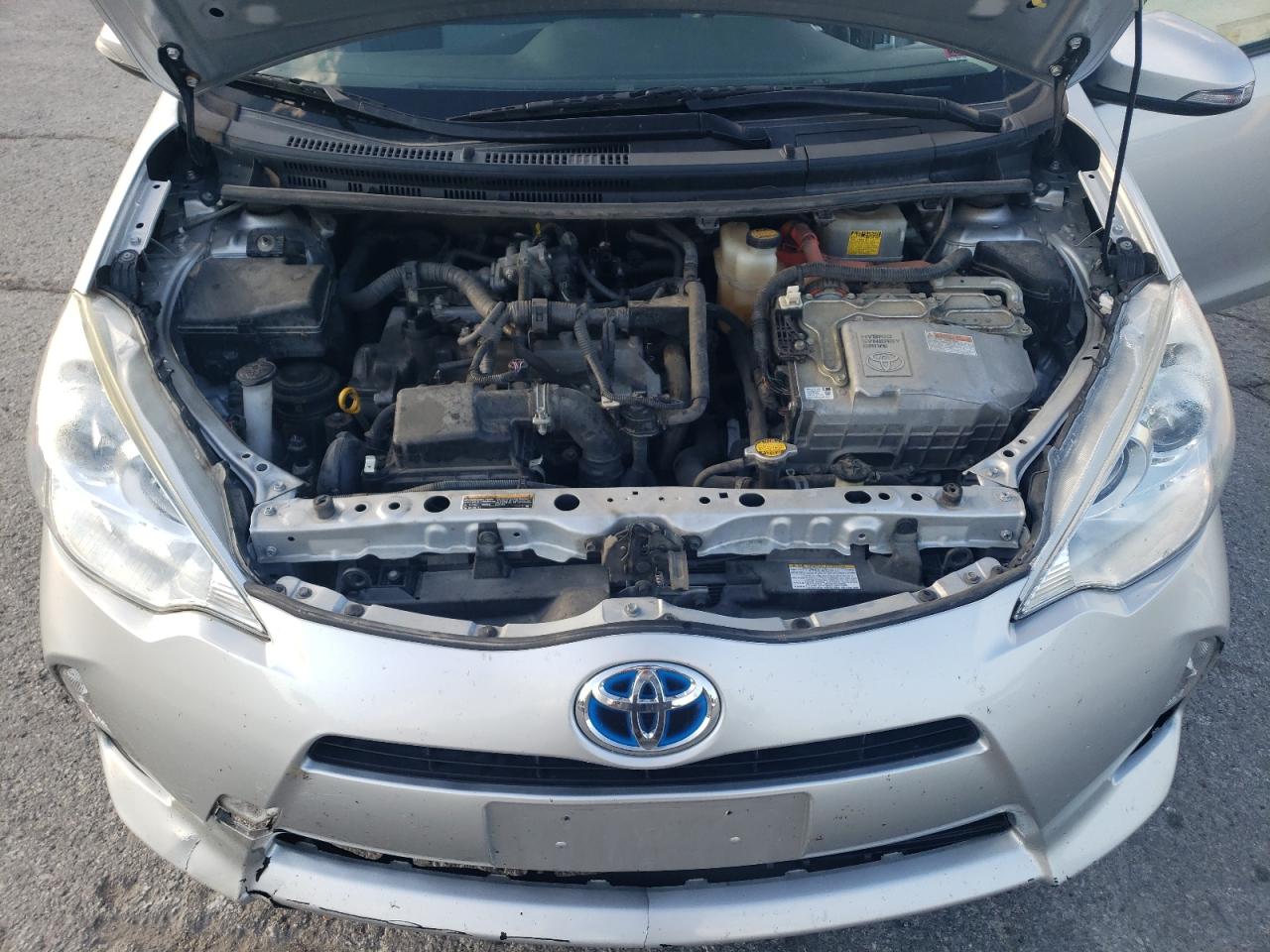 2014 Toyota Prius C VIN: JTDKDTB37E1085829 Lot: 64192835