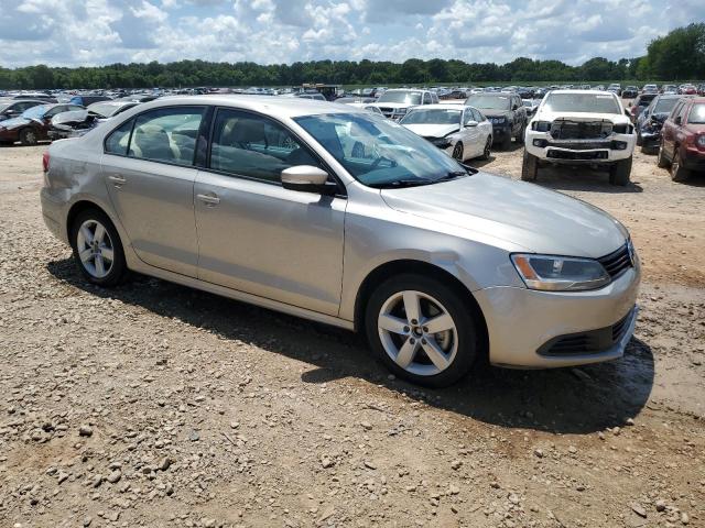  VOLKSWAGEN JETTA 2012 Beżowy