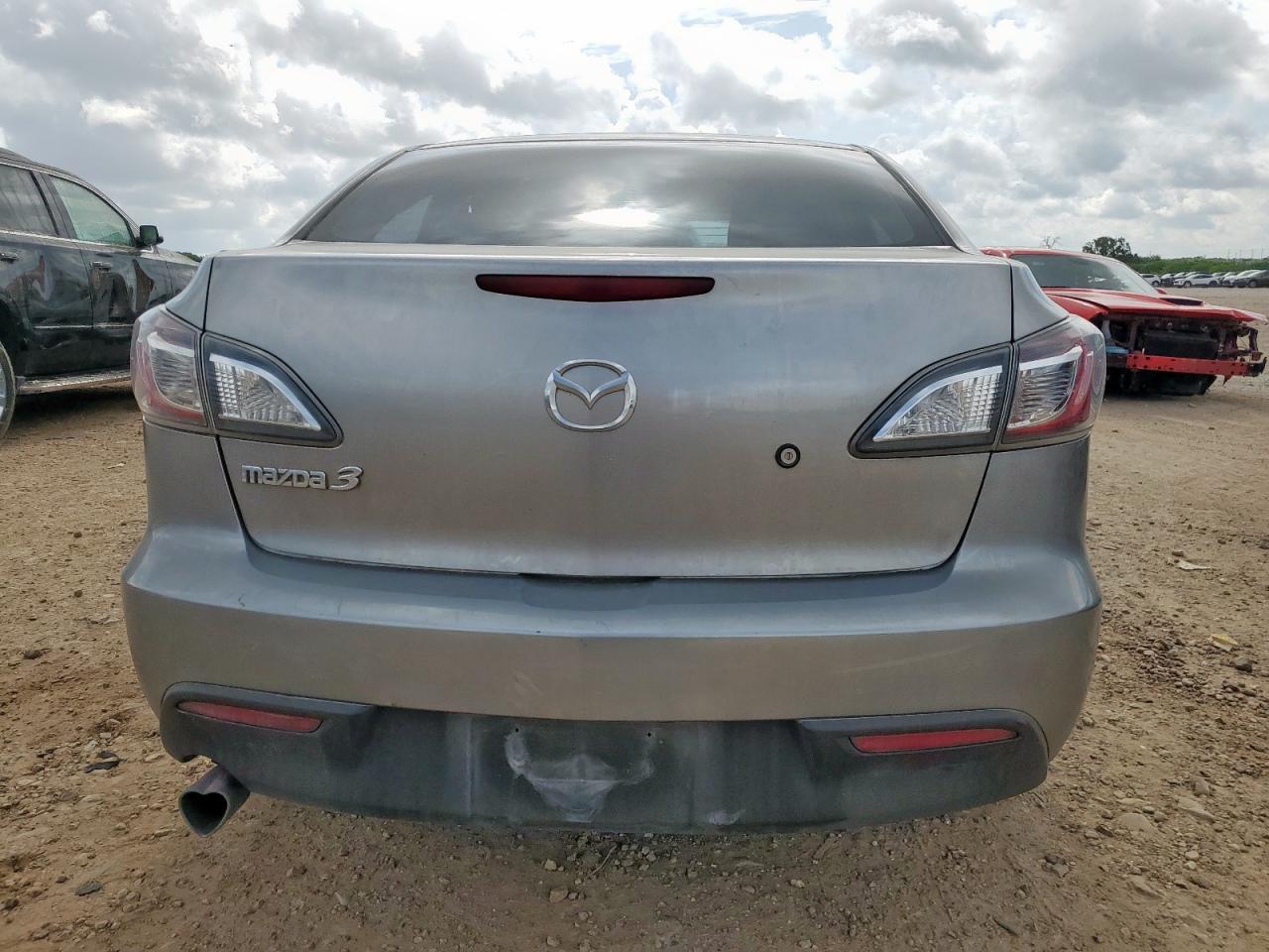 2011 Mazda 3 I VIN: JM1BL1UF5B1420077 Lot: 64277645
