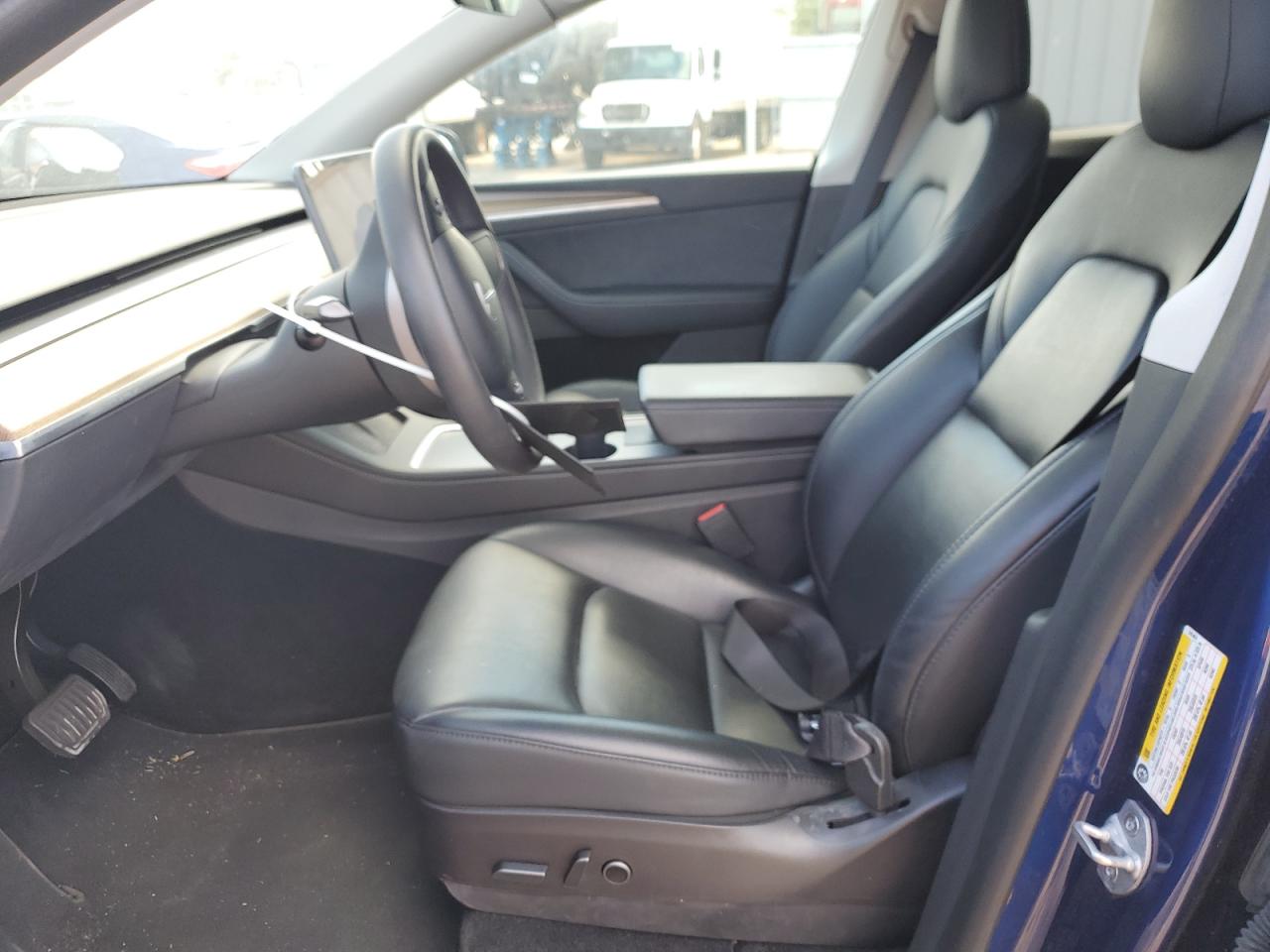 2022 Tesla Model Y VIN: 7SAYGDEE6NF545464 Lot: 64867845