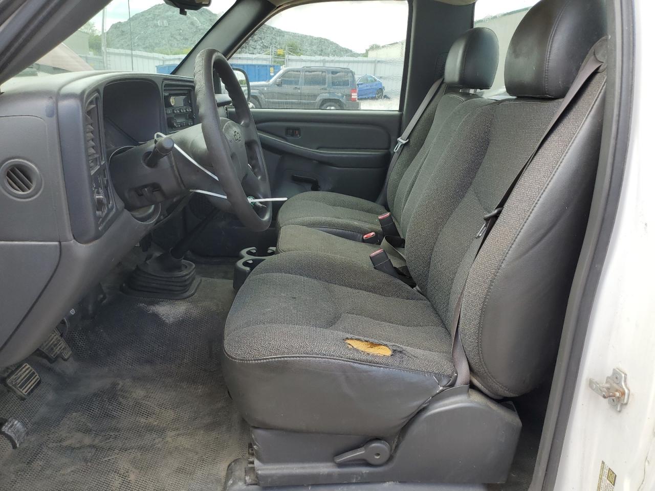 2005 Chevrolet Silverado C1500 VIN: 1GCEC14X05Z167729 Lot: 64202595