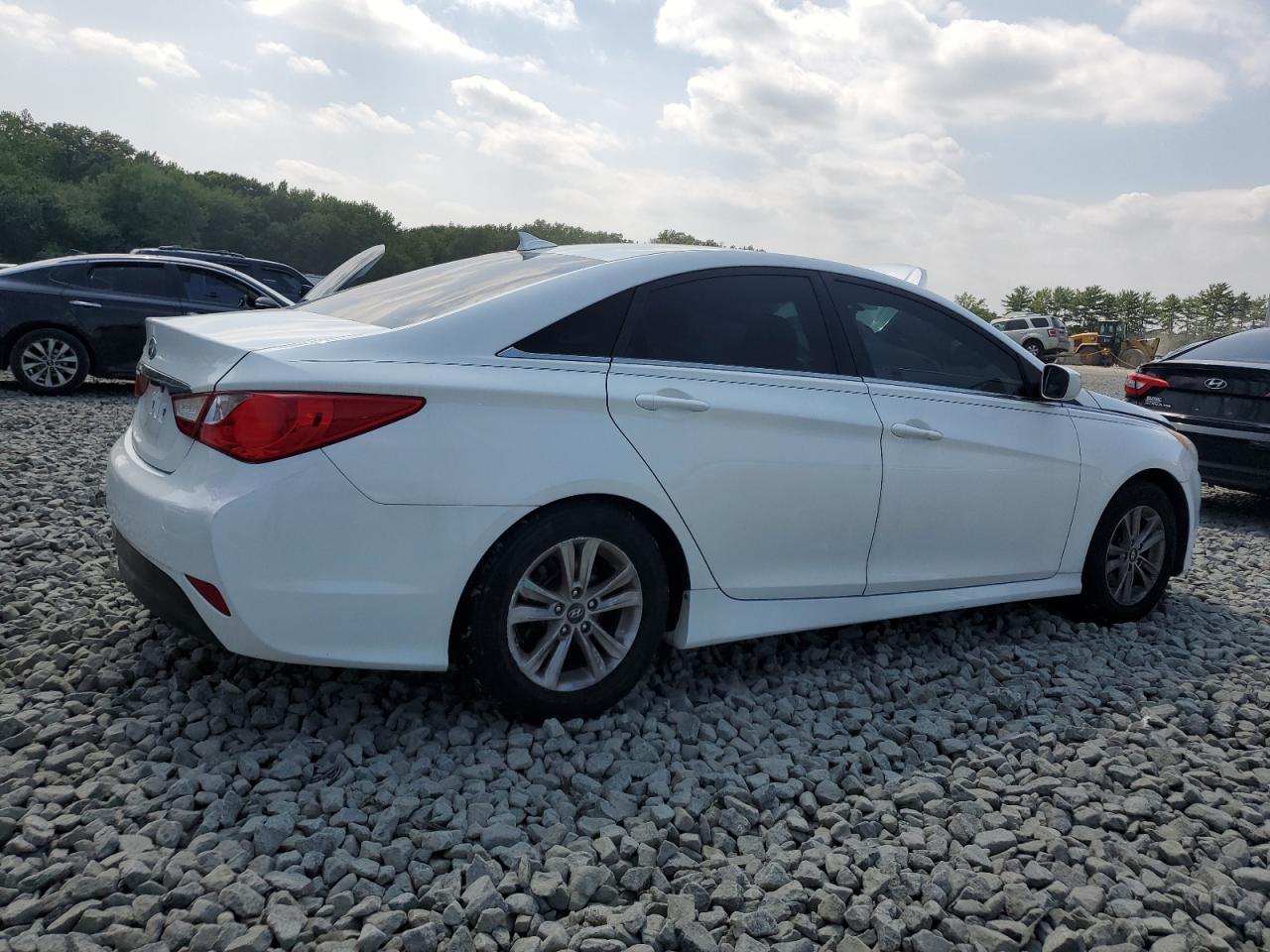 5npeb4ac0eh891093 5NPEB4AC0EH891093 2014 Hyundai Sonata Gls