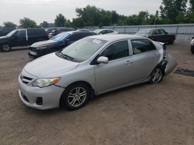  TOYOTA COROLLA 2013 Srebrny