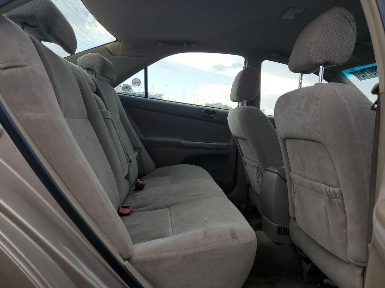 2004 Toyota Camry Le VIN: 4T1BE32K14U811696 Lot: 63989715