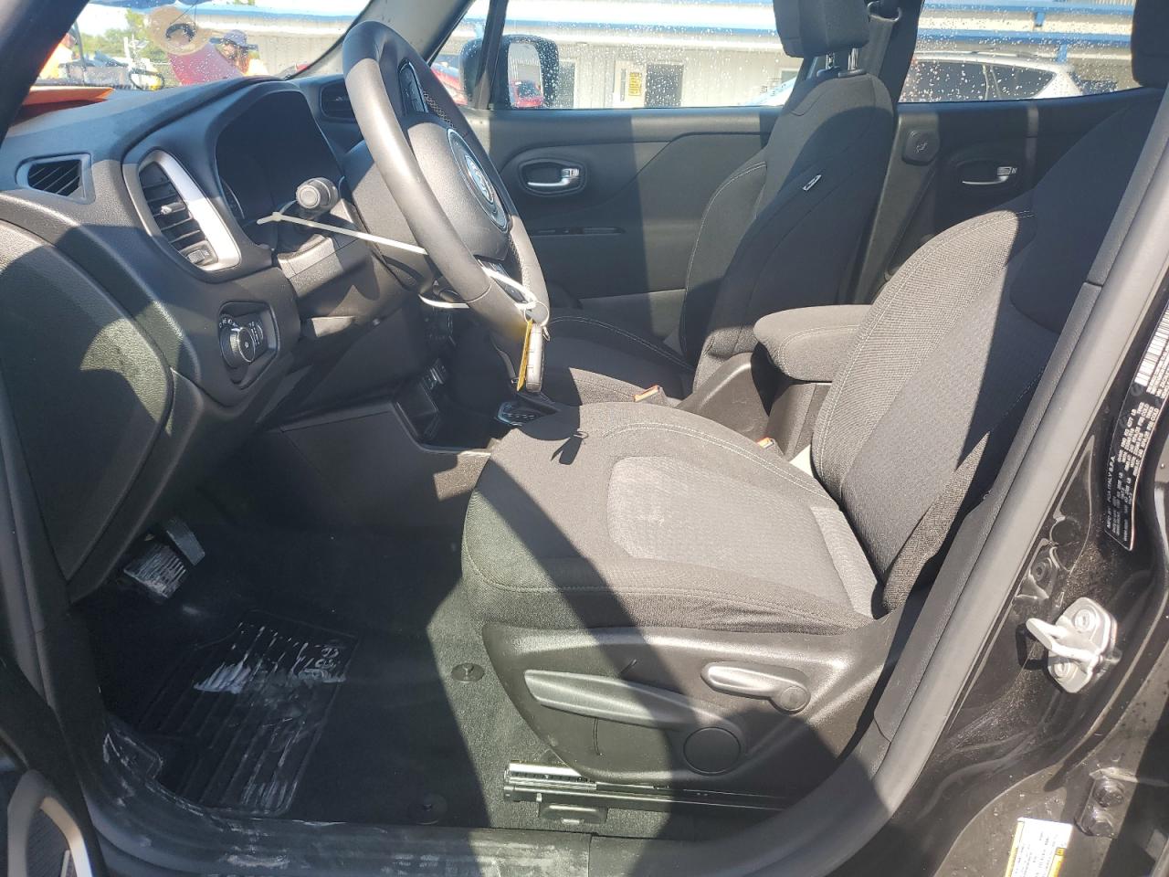 2021 Jeep Renegade Latitude VIN: ZACNJCBB5MPM75689 Lot: 64820505