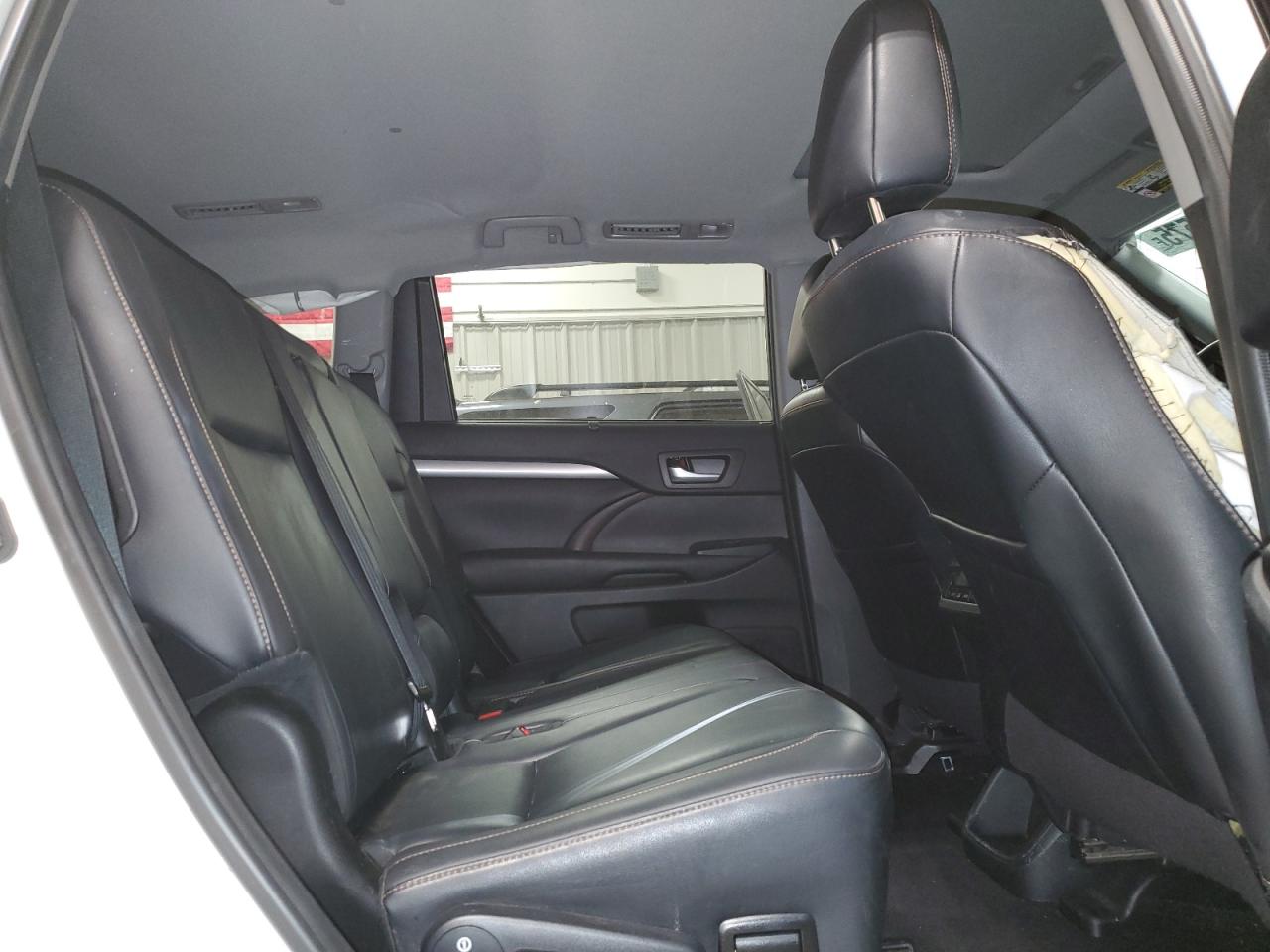 2019 Toyota Highlander Hybrid VIN: 5TDJGRFH6KS052640 Lot: 62185575