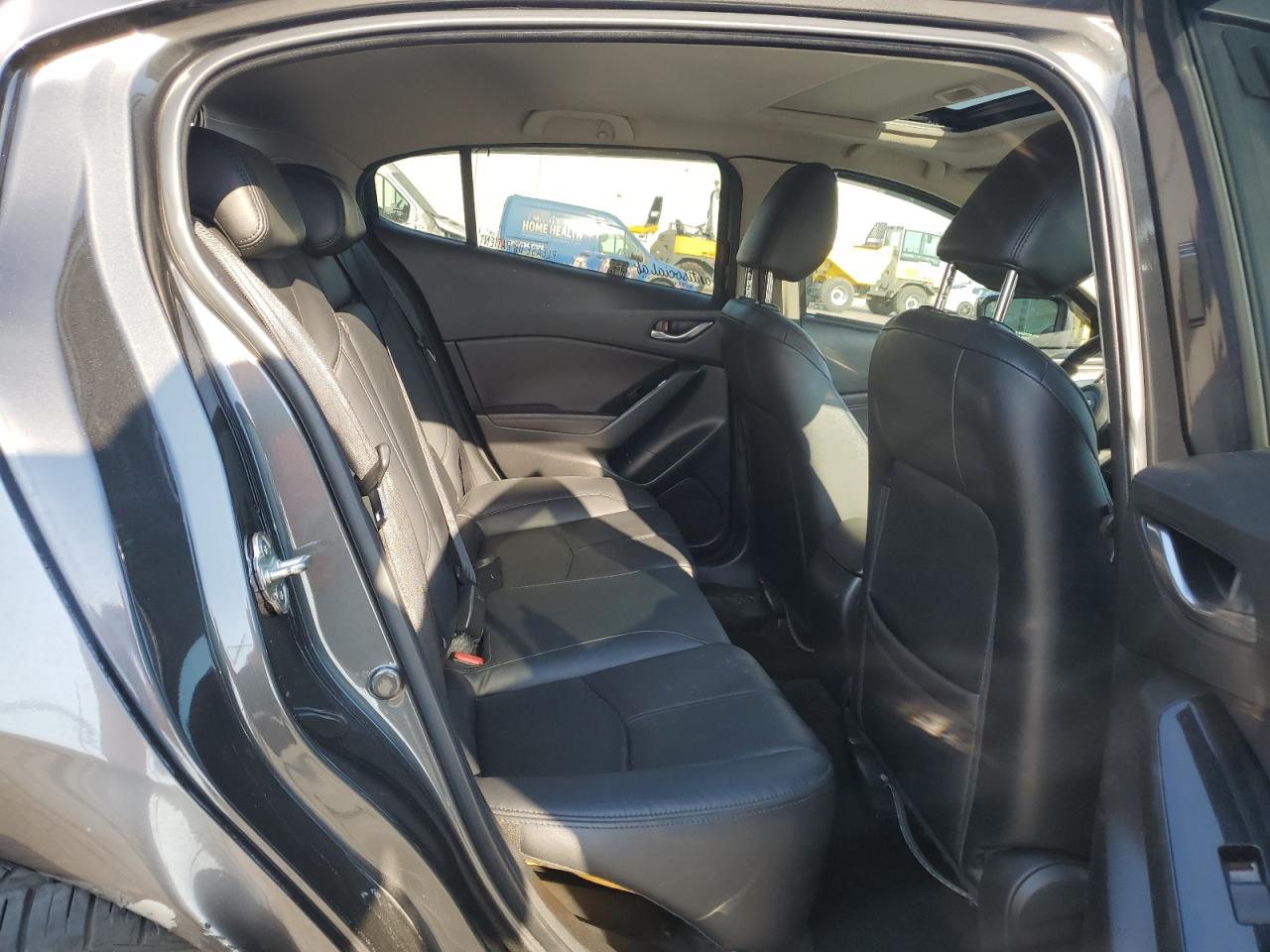 2018 Mazda 3 Touring VIN: 3MZBN1L36JM191506 Lot: 64443255