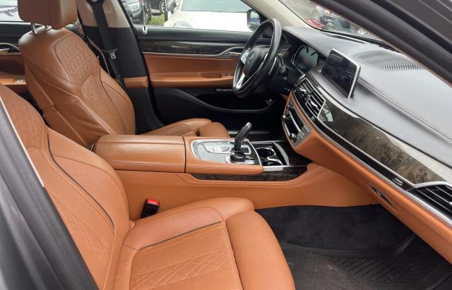  BMW 7 SERIES 2018 Szary