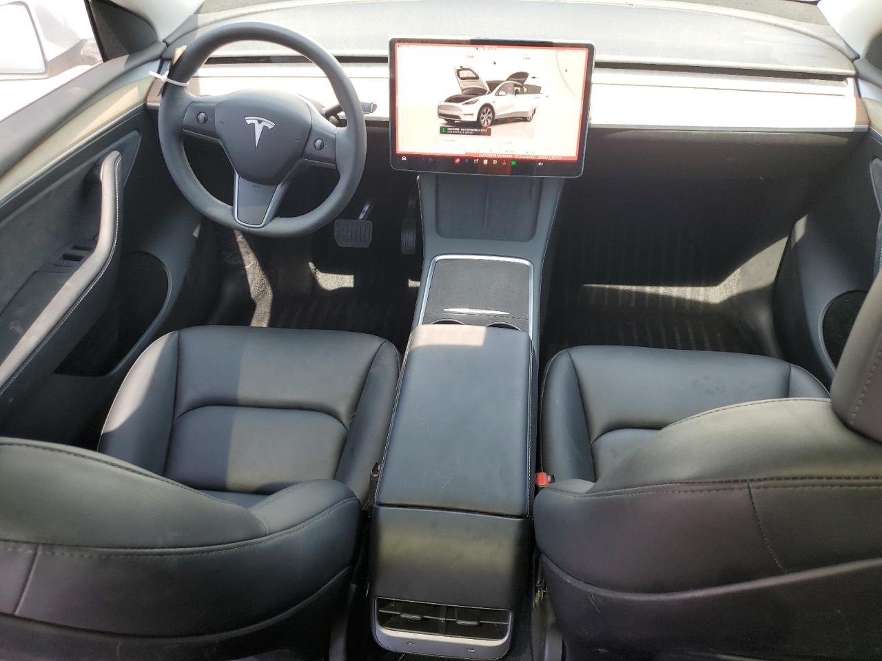 2023 Tesla Model Y VIN: 7SAYGDEE8PA098233 Lot: 64371165