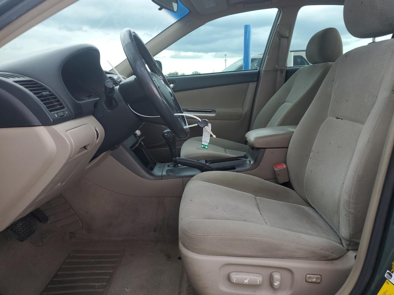 2005 Toyota Camry Le VIN: 4T1BE30K65U038423 Lot: 64276255