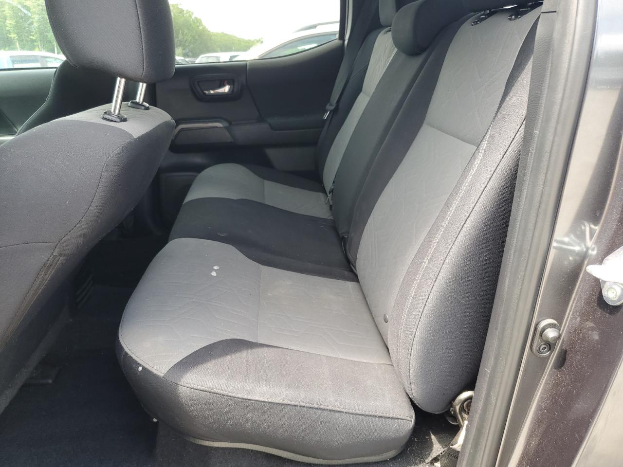 2021 Toyota Tacoma Double Cab VIN: 3TMCZ5AN3MM437990 Lot: 64428805