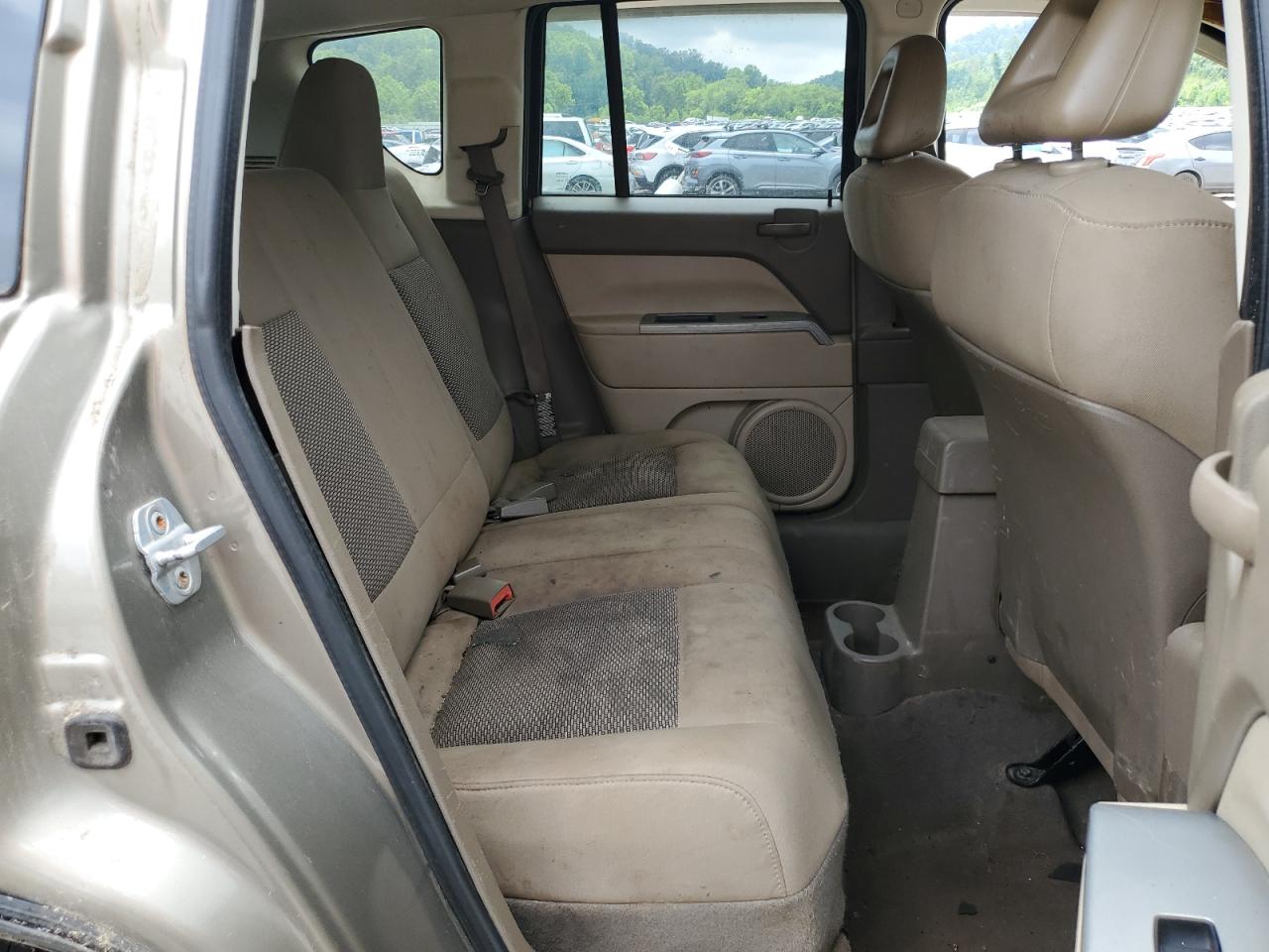 2007 Jeep Compass VIN: 1J8FF47W37D138346 Lot: 63281415