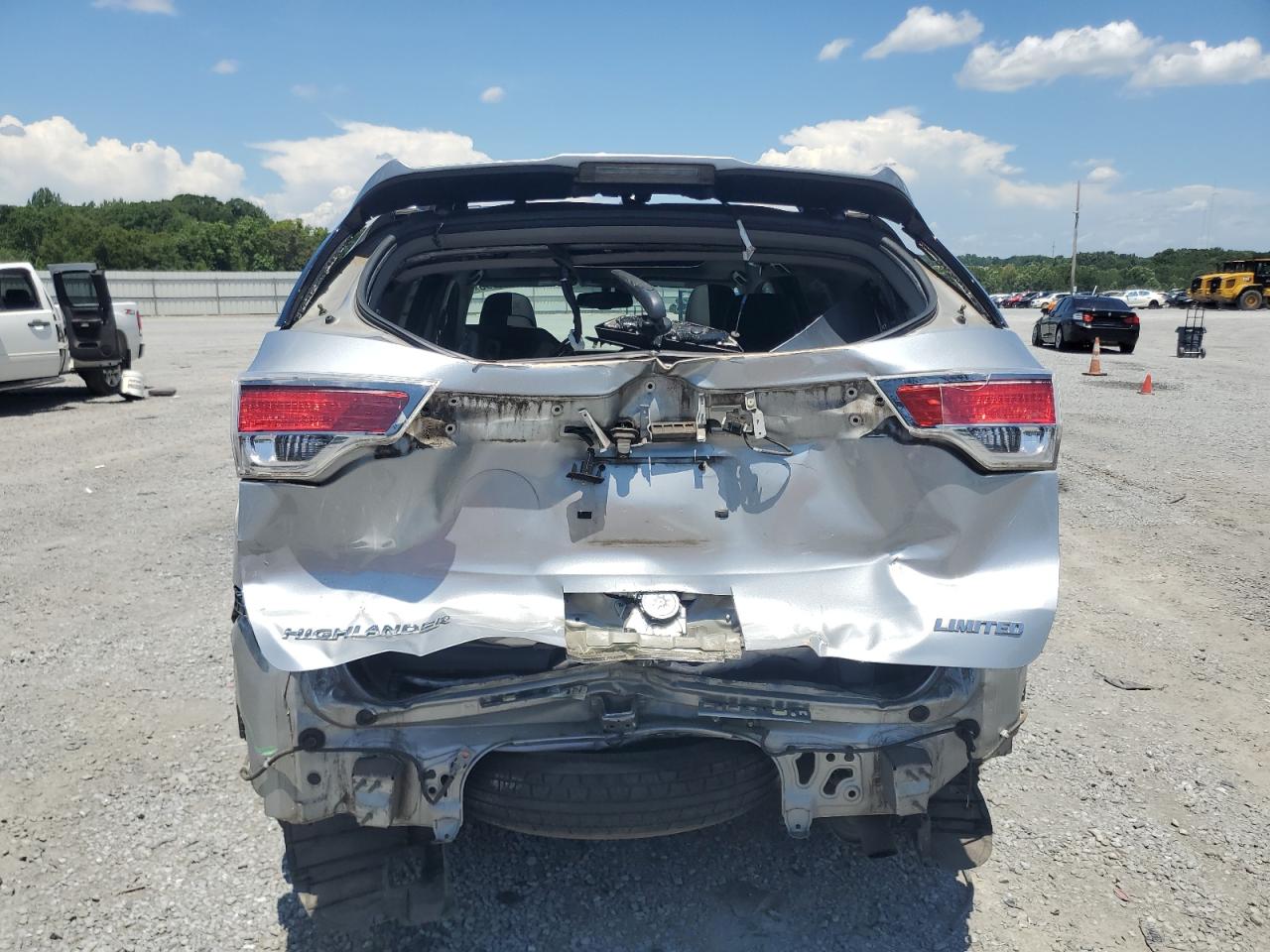 2015 Toyota Highlander Limited VIN: 5TDYKRFH7FS088386 Lot: 63447995