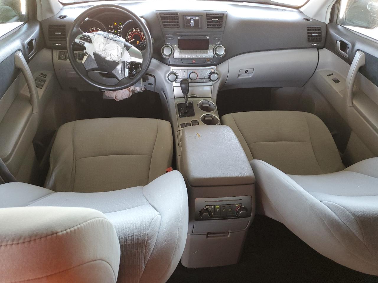 2012 Toyota Highlander Base VIN: 5TDZK3EH7CS057203 Lot: 64337905