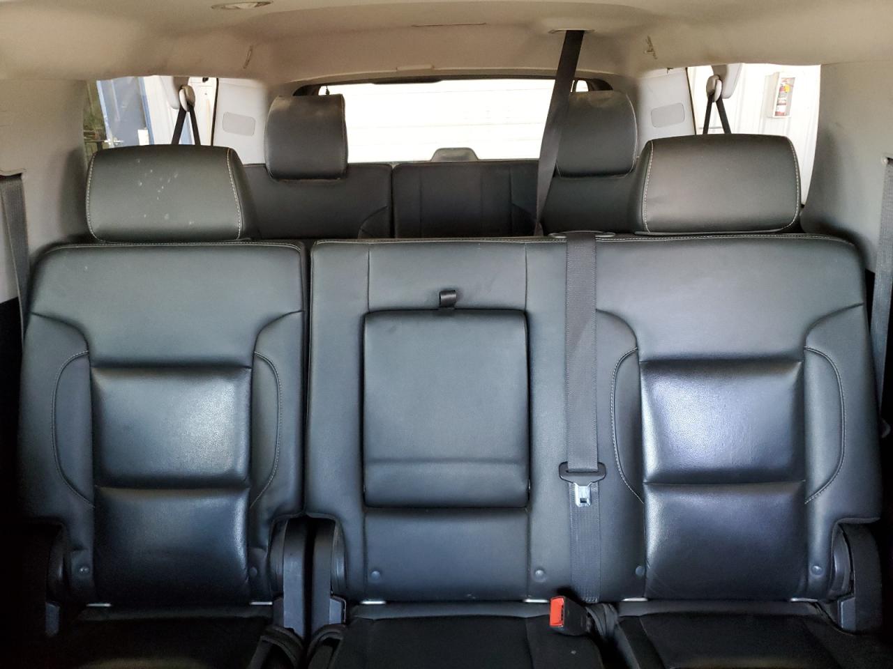 2020 Chevrolet Suburban K1500 Lt VIN: 1GNSKHKC8LR157744 Lot: 62845165