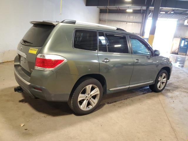  TOYOTA HIGHLANDER 2013 Zielony