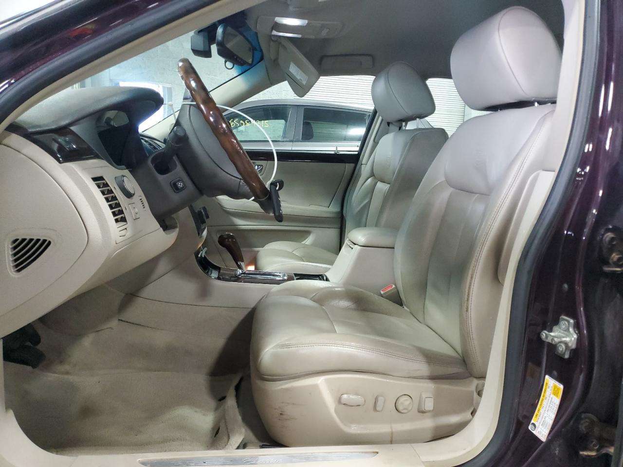 2008 Cadillac Dts VIN: 1G6KD57Y48U172500 Lot: 64677025