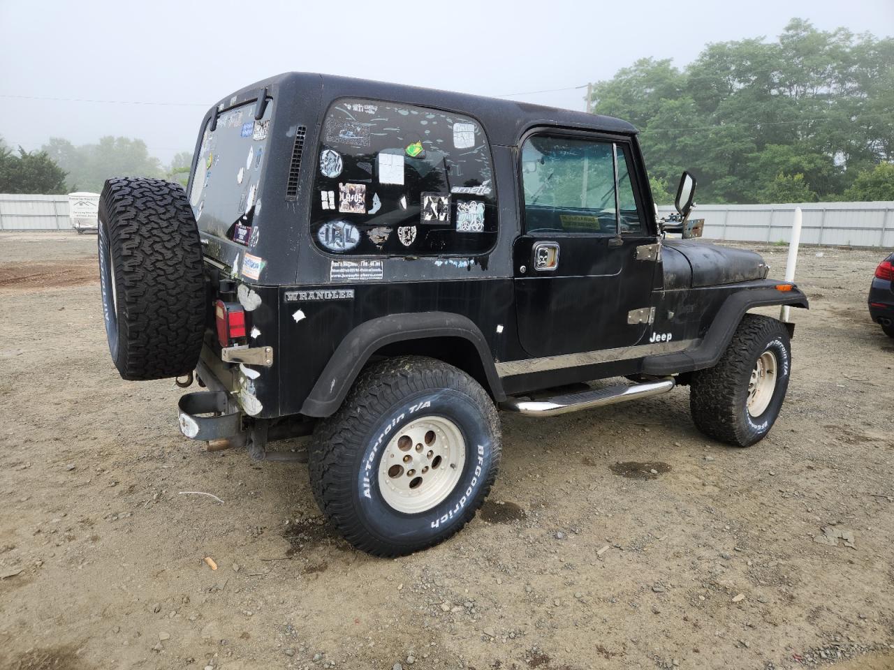 1989 Jeep Wrangler / Yj VIN: 2J4FY19E8KJ128334 Lot: 64715285