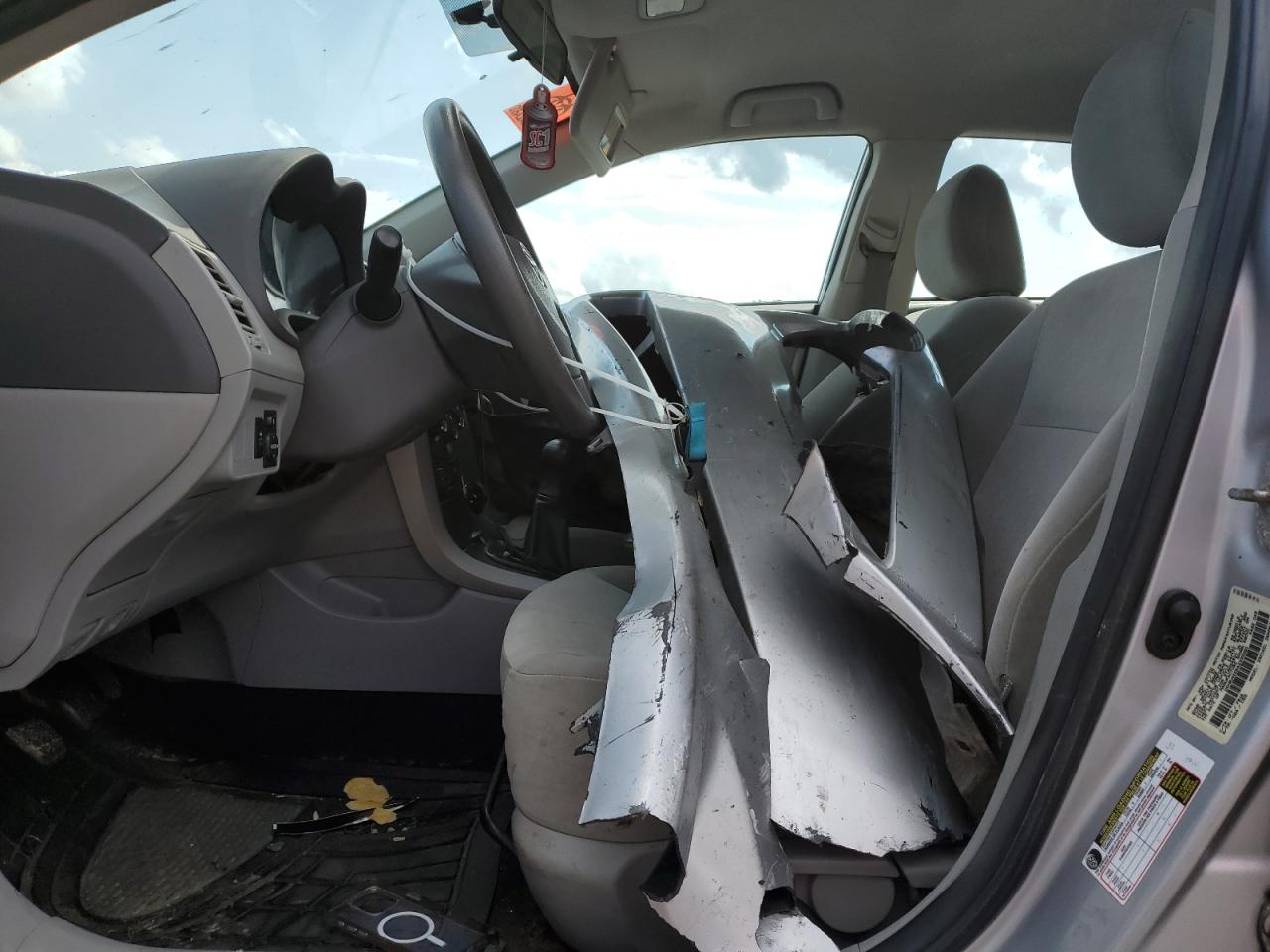 2010 Toyota Corolla Base VIN: 1NXBU4EE6AZ335360 Lot: 64210975