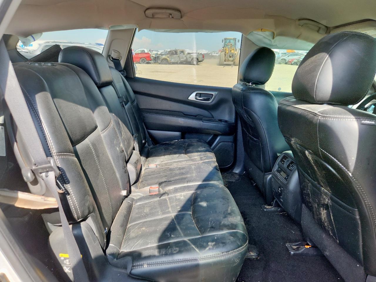 2015 Nissan Pathfinder S VIN: 5N1AR2MN0FC666726 Lot: 64173145