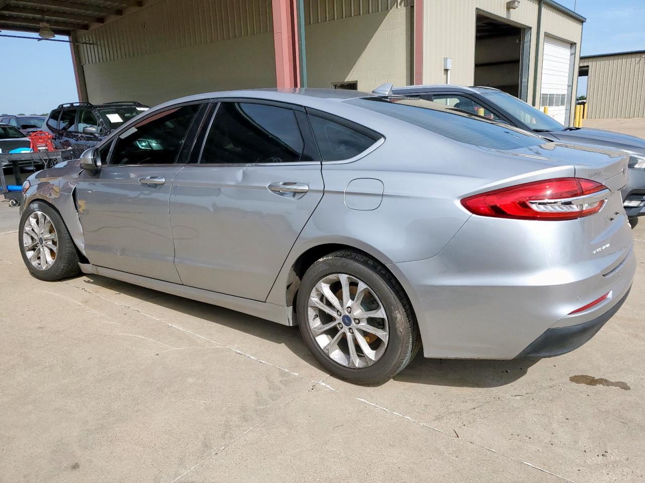 2020 Ford Fusion Se silver null gas 3FA6P0HD4LR246105 photo #3