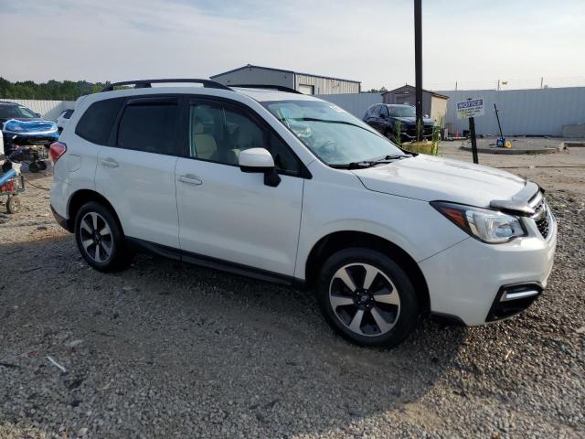 SUBARU FORESTER 2018 White