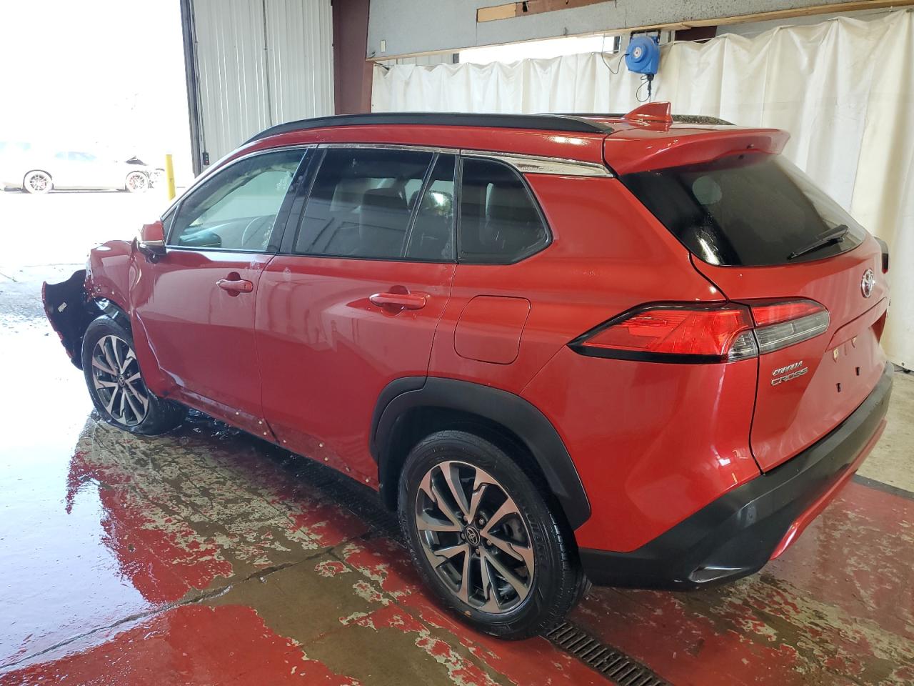 2023 Toyota Corolla Cross Xle VIN: 7MUEAABGXPV064496 Lot: 65930335