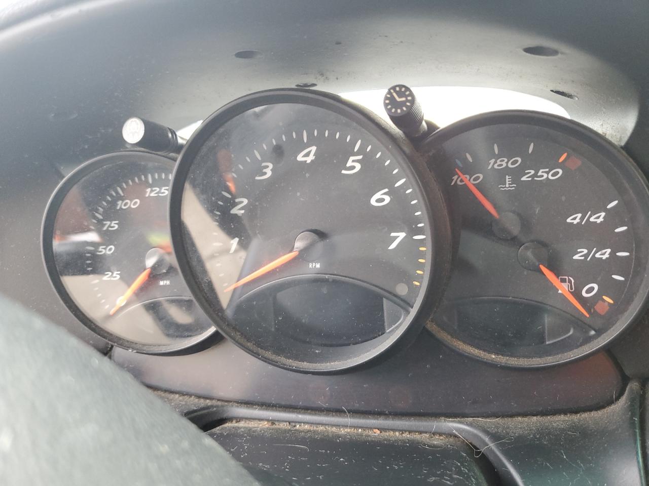 2000 Porsche Boxster VIN: WP0CA2989YU624088 Lot: 64574655