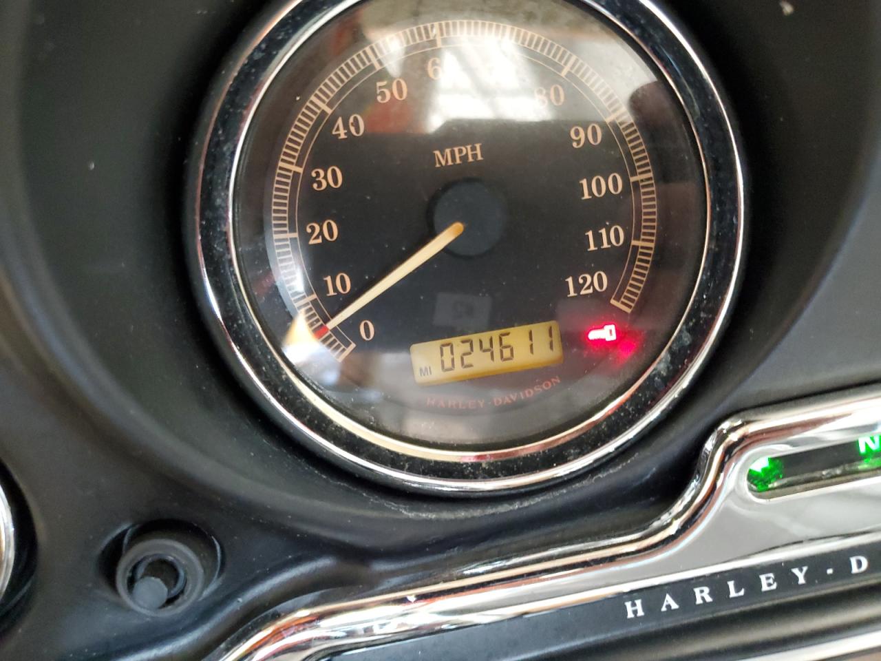 2008 Harley-Davidson Flhtcui 105Th Anniversary Edition VIN: 1HD1FC4418Y627285 Lot: 86307675