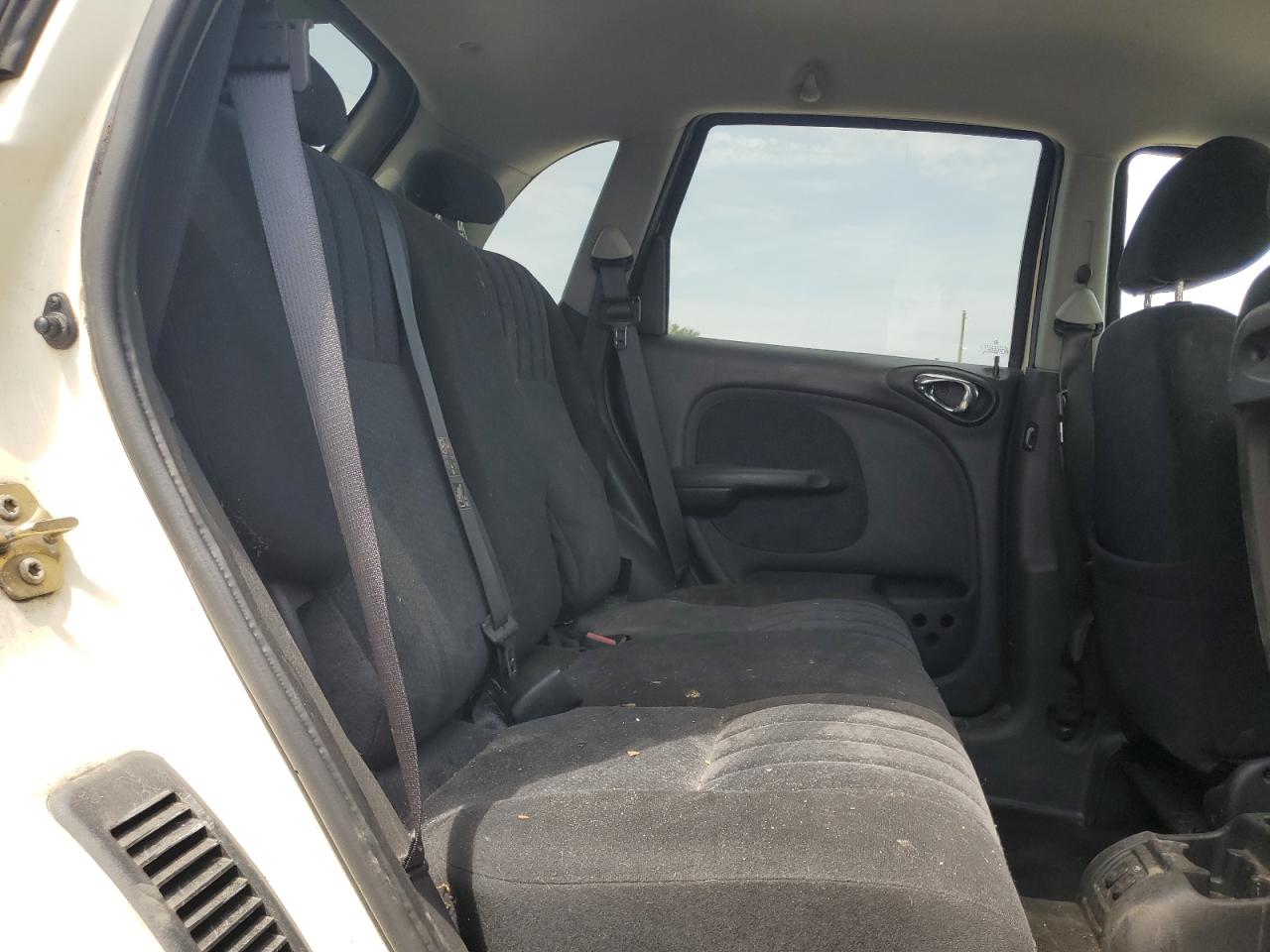 2005 Chrysler Pt Cruiser Touring VIN: 3C4FY58B05T618208 Lot: 63465835