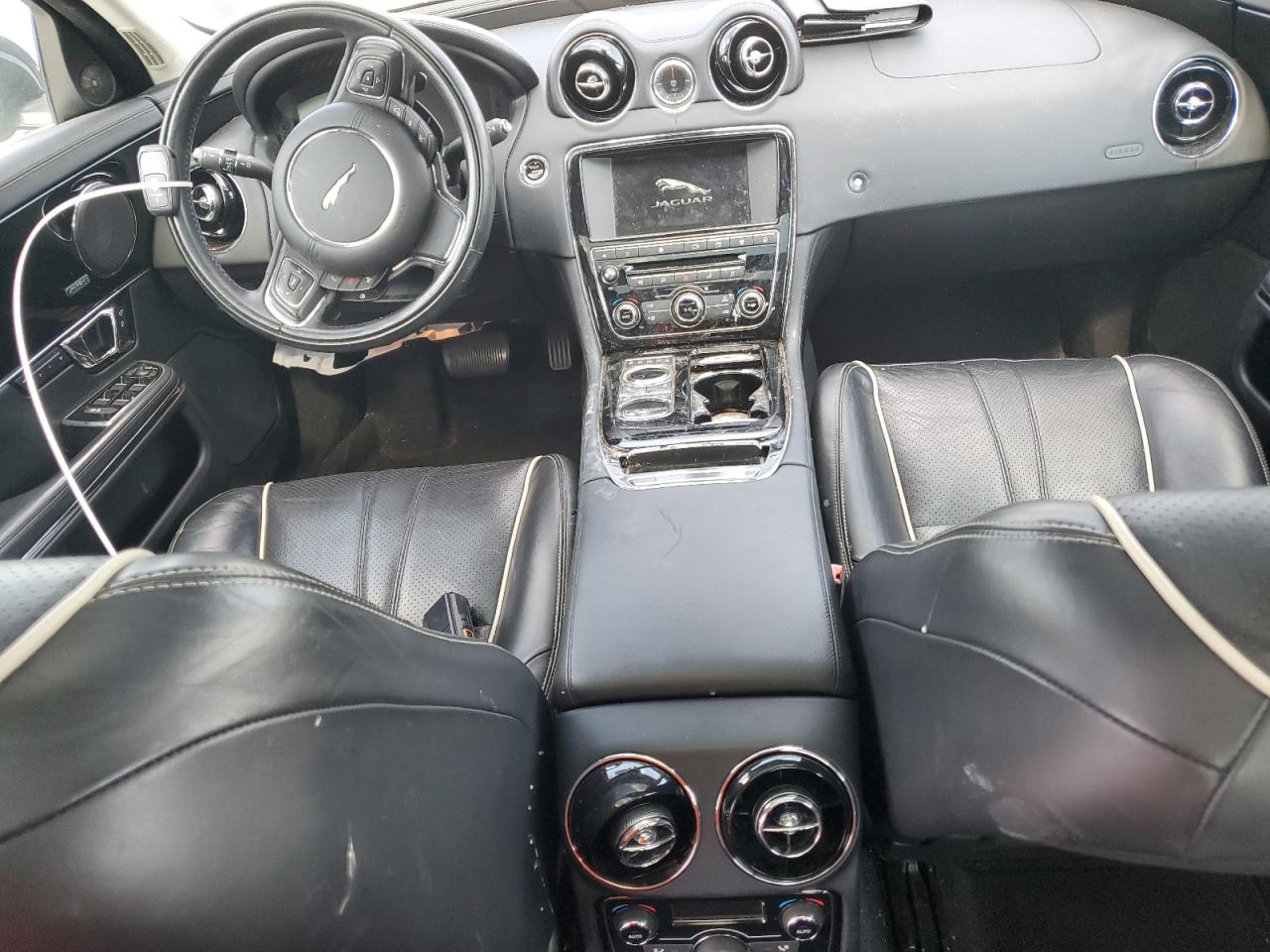 2016 Jaguar Xj Supercharged VIN: SAJWA1CE1GMW00258 Lot: 63584365