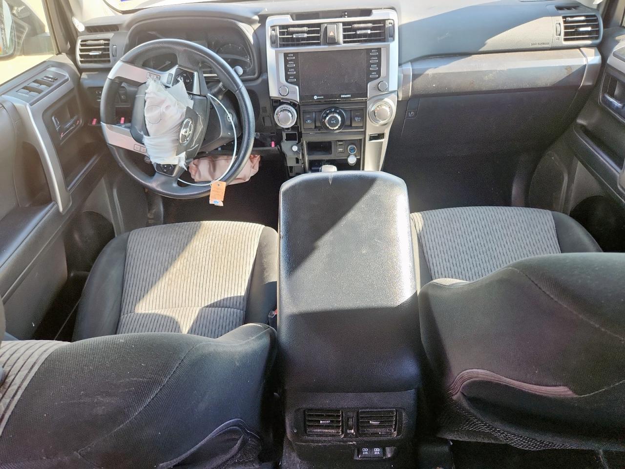 2021 Toyota 4Runner Sr5/Sr5 Premium VIN: JTEMU5JRXM5872626 Lot: 63820465
