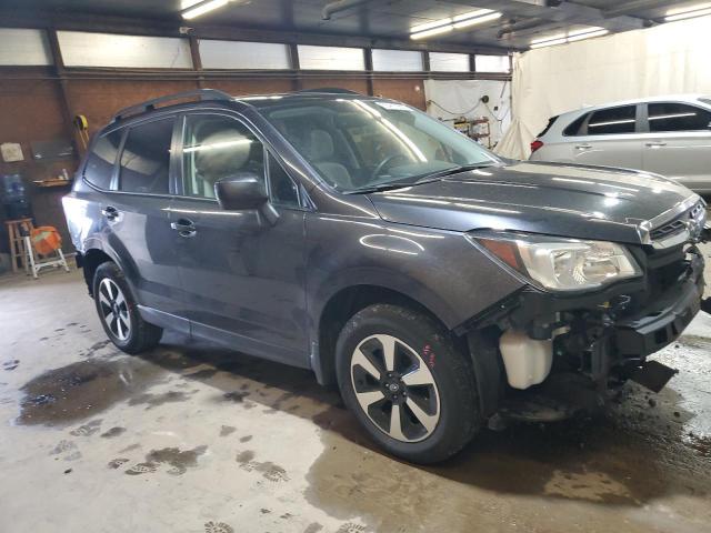  SUBARU FORESTER 2017 Gray