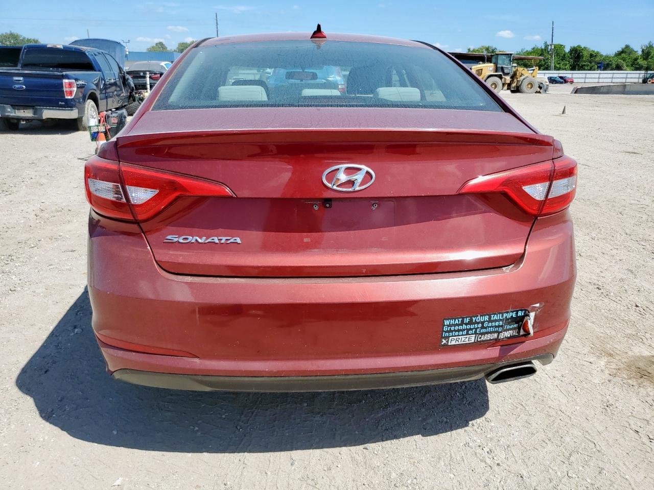 2015 Hyundai Sonata Se VIN: 5NPE24AF9FH192718 Lot: 65973935