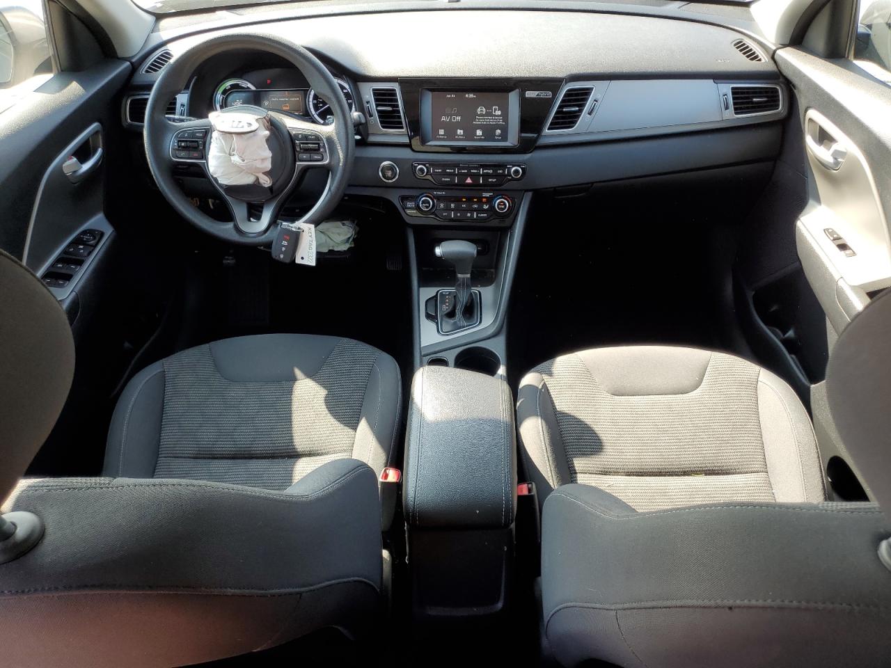 kndcb3lc8h5094982 KNDCB3LC8H5094982 2017 Kia Niro Fe
